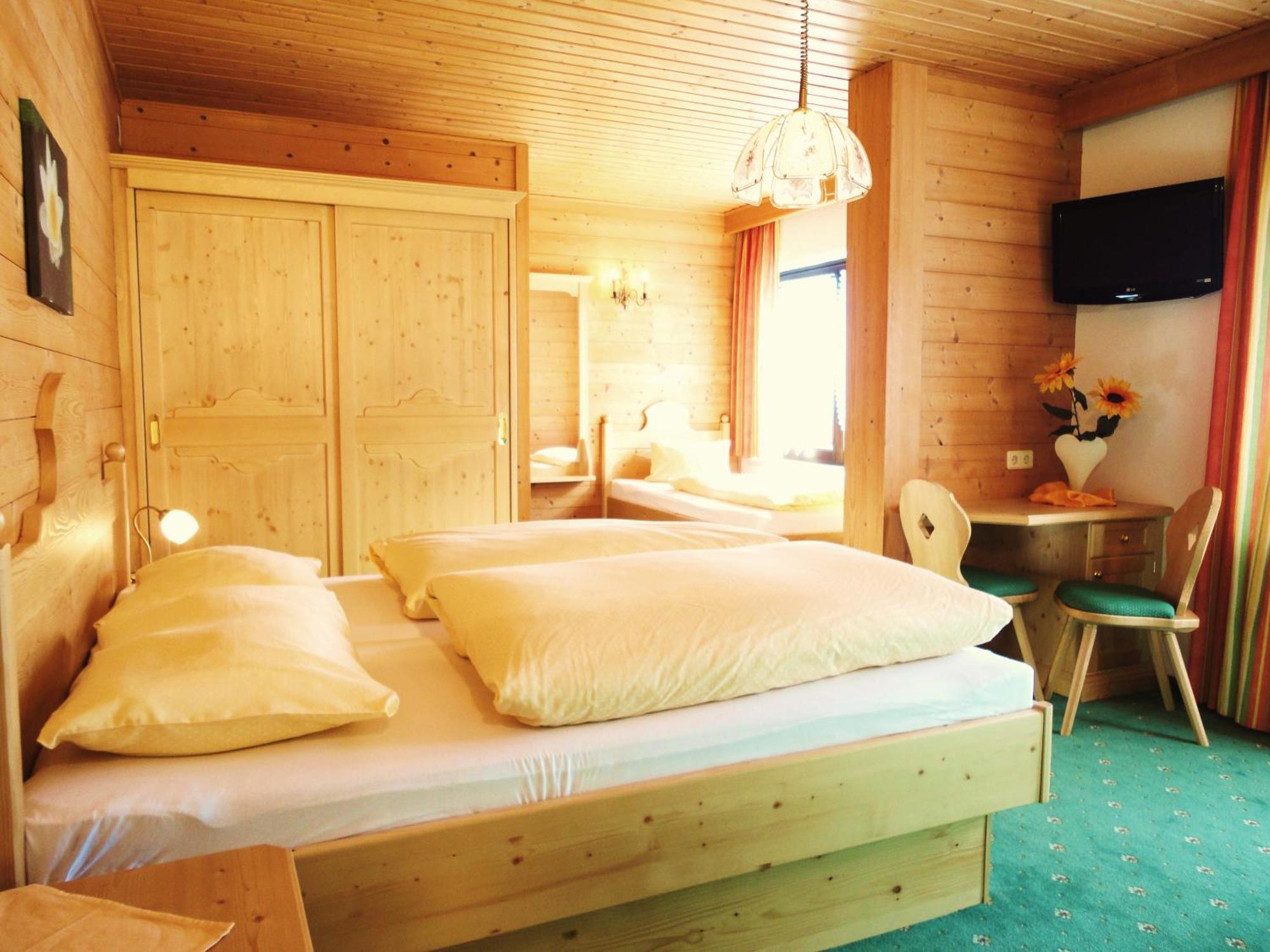 Alpenhof Schwaiger - Hotel Garni Mühlbach am Hochkönig Kültér fotó